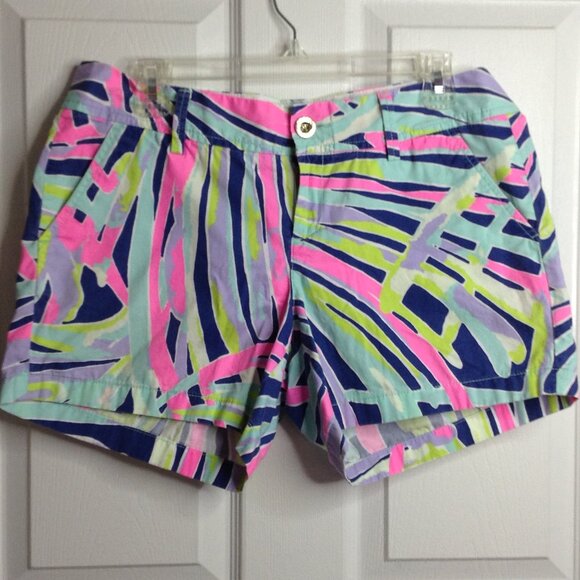 Lilly Pulitzer "8" Shorts, 100% Cotton, Beachy Vibes, Iconic Lilly, Starburst - Picture 1 of 6
